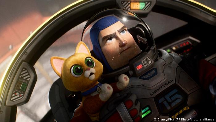 Les Émirats arabes unis interdisent le film Disney-Pixar en raison de personnages dans une relation homosexuelle