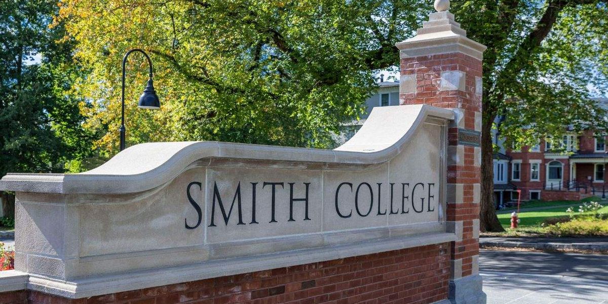 Smith College Faces Funding Threat Over Trans Policy
