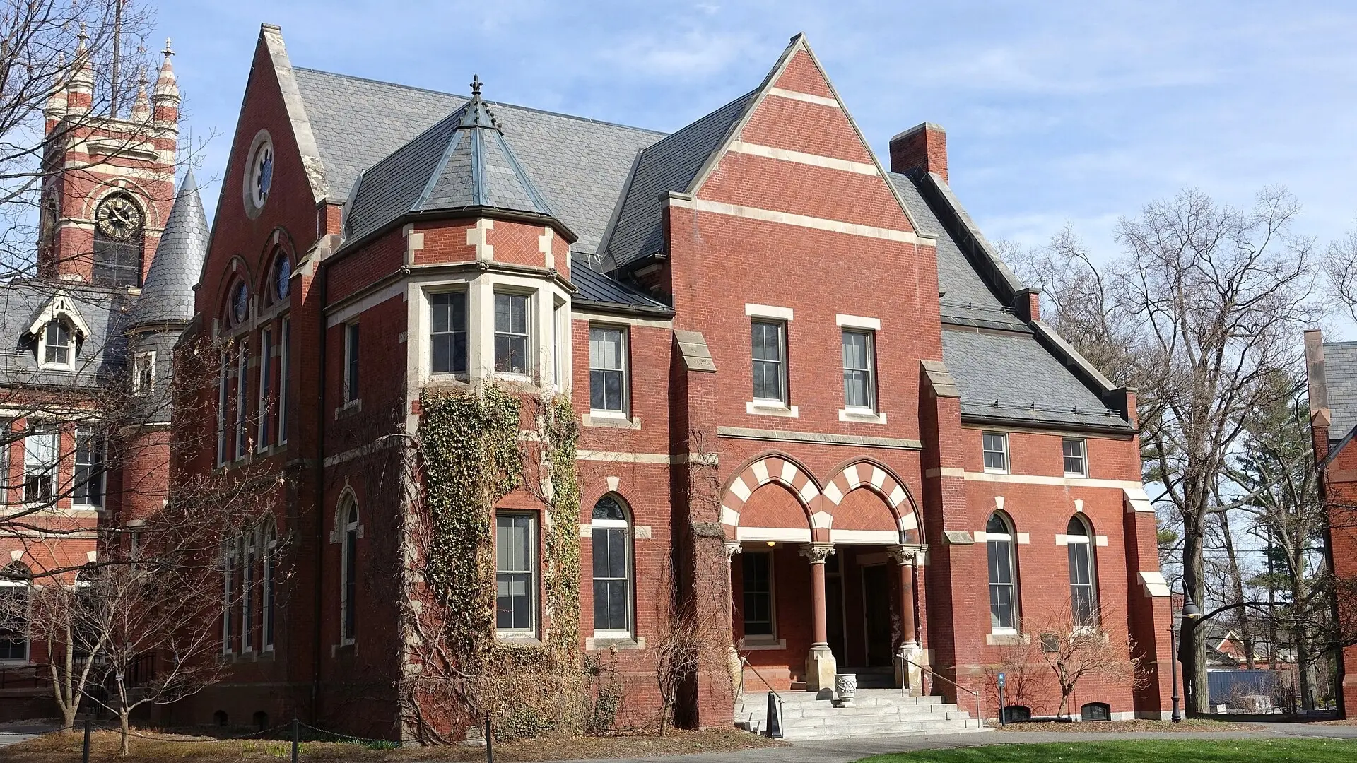 Trans Admissions Under Fire at Smith College